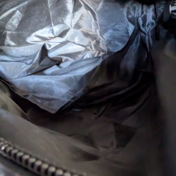 Kuromi Small Crossbody Bag Adjustable Strap - Picture 4 of 5